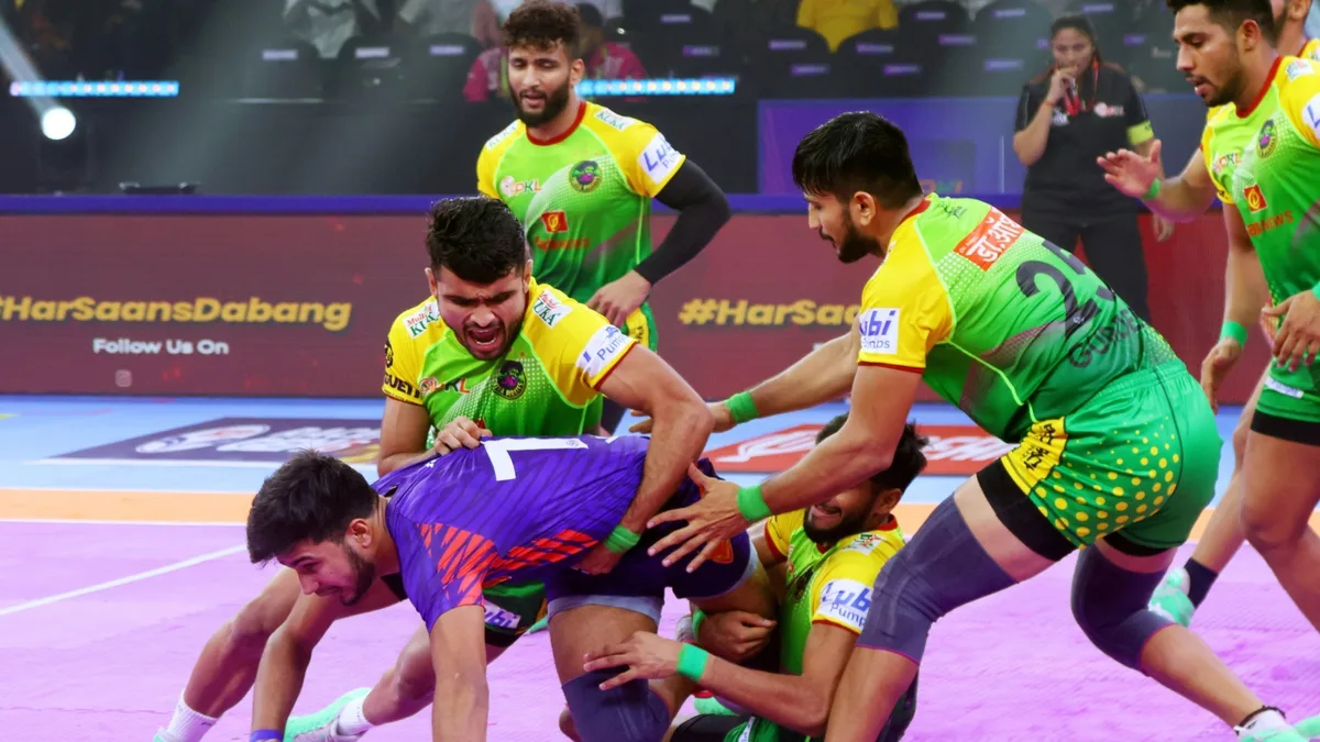 Dynamic Duo of Devank and Ayan Lead Patna Pirates to Big Win Against Dabang Delhi K.C.