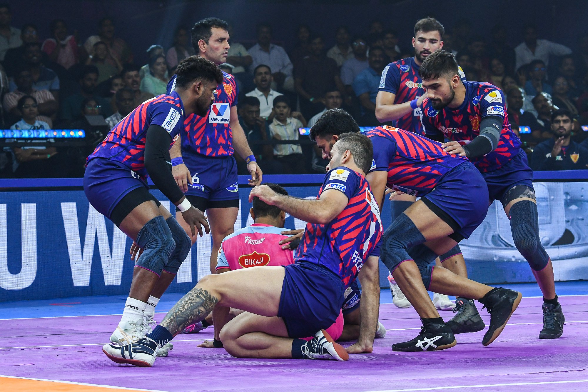 Match 3 : Dabang Delhi K.C. Vs Jaipur Pink Panthers