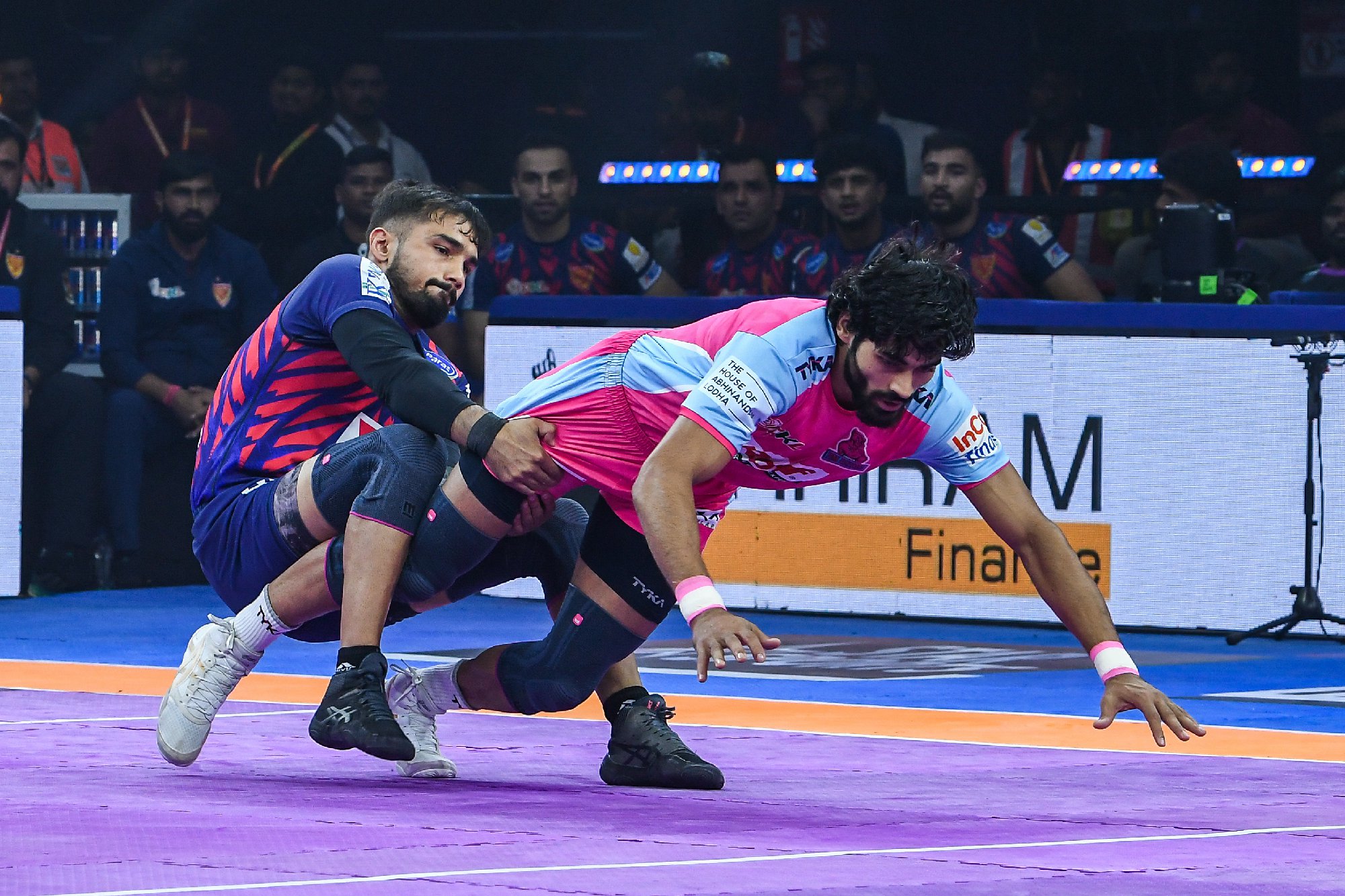 Match 3 : Dabang Delhi K.C. Vs Jaipur Pink Panthers