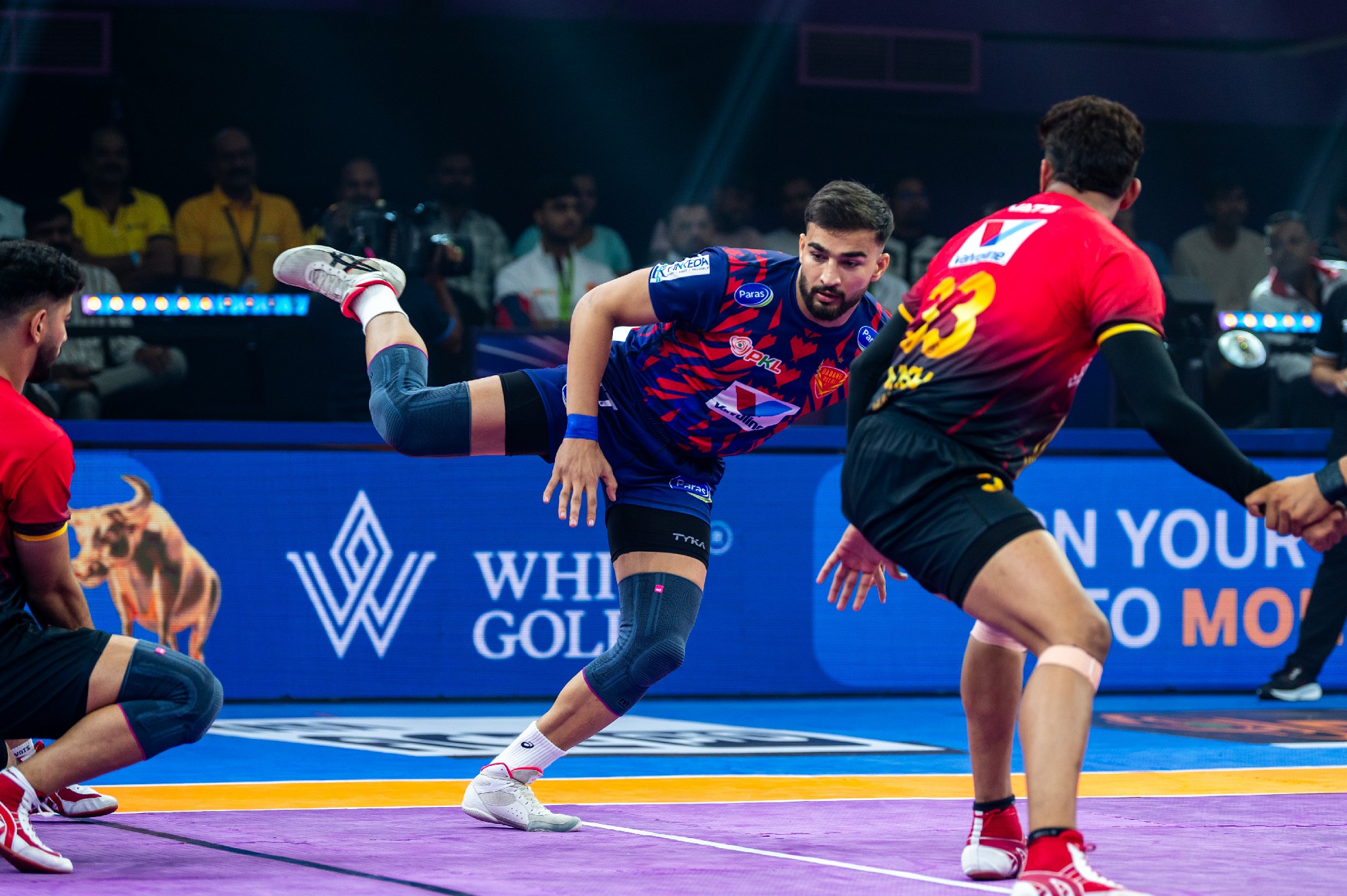 Match 1 : Dabang Delhi K.C. Vs Bengaluru Bulls